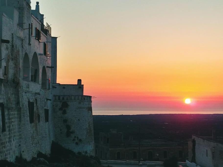 Che Vista!! Ostuni ,Sulle Bianche Mura Con Vista Mozzafiato 외부 사진