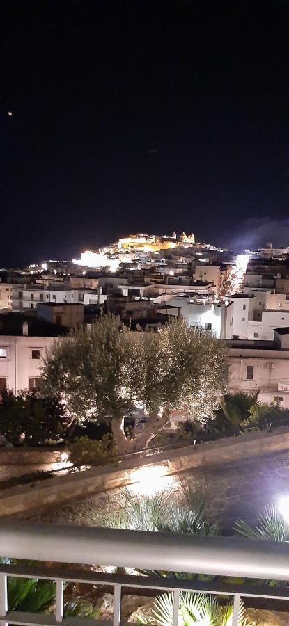 Che Vista!! Ostuni ,Sulle Bianche Mura Con Vista Mozzafiato 외부 사진