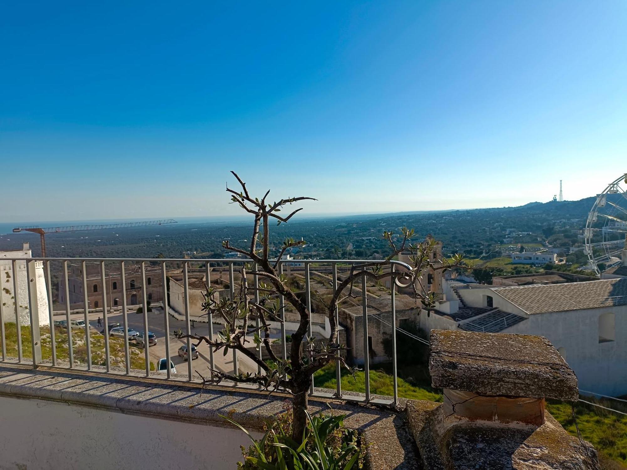 Che Vista!! Ostuni ,Sulle Bianche Mura Con Vista Mozzafiato 외부 사진