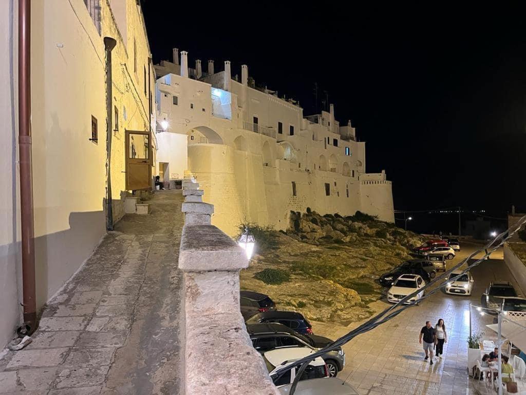 Che Vista!! Ostuni ,Sulle Bianche Mura Con Vista Mozzafiato 외부 사진